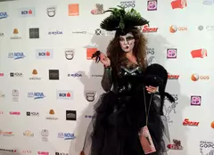 Mondena Mirela Zeţa a intrat în pielea Iuliei Albu la Premiile Gopo