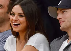 Mila Kunis şi Ashton Kutcher aşteaptă o fetiţă