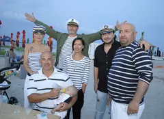 FOTO: Cătălin Scărlătescu și-a serbat ziua de naștere pe plajă