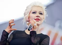 Christina Aguilera vrea să slăbească în patru luni