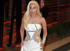 Lady Gaga se mărită în spațiu
