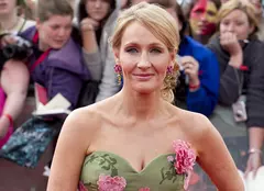 JK Rowling scrie o carte pentru copii