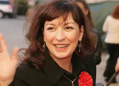 Elizabeth Peña („Modern Family”) a murit la doar 55 de ani 