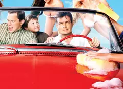 Sezonul 4 din „Doi bărbați și jumătate” începe luni la Universal Channel