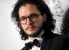 Kit Harington şi Carice van Houten („Urzeala...”) vor filma în România