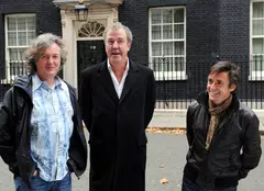 Clarkson, Hammond şi May ar negocia cu Netflix pentru „House of Cars”