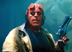 Ron Perlman visează la „Hellboy 3”