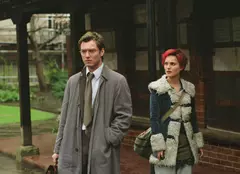 Recomandarea TVmania pentru seara de joi, 20 iulie: „Ispita”, cu Jude Law și Natalie Portman