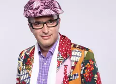 În această seară, Dezbrăcatu’ revine la „Cronica cârcotaşilor”