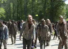 Pregătește și CBS un serial cu zombi