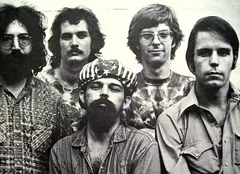 Amazon face o serie despre trupa The Grateful Dead
