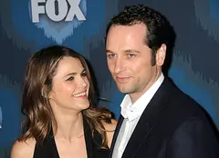 Keri Russell şi Matthew Rhys au devenit părinţi