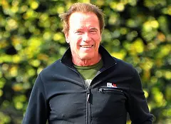 Schwarzenegger va juca într-un serial despre bodybuilderi