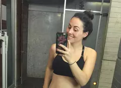 Actriţa Zuria Vega nu vrea să ştie sexul copilului pe care îl aşteaptă