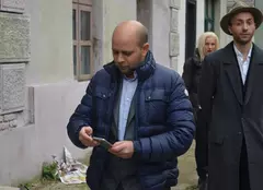 Cosmin Seleși joacă rolul unui mafiot, în scurtmetrajul “The Match”