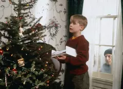 Nu se poate decembrie fără „Singur acasă” la ProTV. Intră în culisele filmului ce l-a lansat pe Macaulay Culkin!