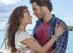 PREMIERĂ. Telenovela “De trei ori Ana”, cu Angelique Boyer și Sebastian Rulli, începe astăzi