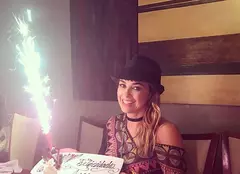 FOTO. Cum şi-a sărbătorit Aracely Arambula ziua de naştere