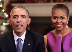 Soţii Obama şi-au vândut memoriile pe 60 milioane de dolari