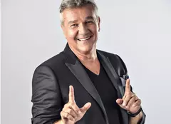 Show-ul „Big Star’s Little Star” de la Antena 1 are titlu în română și prezentator: Dan Bittman!