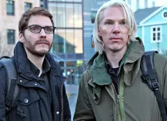 Recomandarea TVmania pentru seara de luni, 8 ianuarie: „WikiLeaks: A cincea putere în stat” cu Benedict Cumberbatch și Daniel Brühl