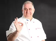 „În bucătărie cu Horia Vîrlan“, noua emisiune culinară de la Prima TV. Când va avea loc premiera