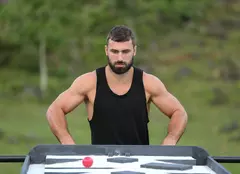 Andrei Stoica a părăsit competiția „Exatlon”