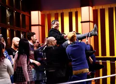 FOTO. Chef Bontea a fost surprins de foștii concurenți de ziua sa de naștere