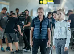 Imagini de pe platourile de filmare: Horațiu Mălăele filmează pentru „Luca” pe Aeroportul Henri Coandă