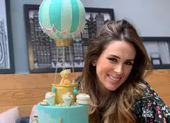 GALERIE FOTO. Cum a fost la petrecerea dată de Jacqueline Bracamontes pentru gemenii pe care îi așteaptă