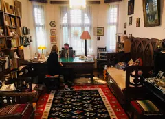 Marcel Iureș spune povestea lui George Emil Palade la TVR 1 (în documentarul Irinei Păcurariu, din seria „Români care au schimbat lumea”)