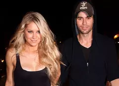 FOTO. Enrique Iglesias și Anna Kournikova așteaptă al treilea copil