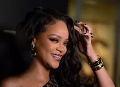Rihanna și Hassan Jameel s-au despărțit după 3 ani de relație. Artista a fost surprinsă alături de alt bărbat