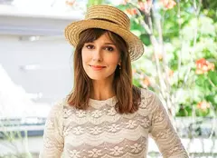 Dana Rogoz, proaspătă mămică, a primit o surpriză de proporții la spital