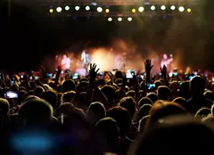 Pro TV transmite weekendul acesta cel mai mare concert drive-in cu Inna și Irina Rimes