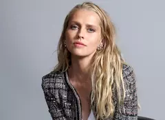 Teresa Palmer, din serialul HBO „Cartea pierdută a vrăjitoarelor”, e din nou însărcinată