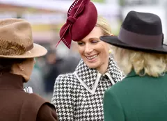 Încă un bebeluș regal! Zara Tindall, nepoata Reginei Elisabeta a II-a, a adus pe lume un băiețel… în baia proprie!