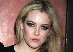 Riley Keough, nepoata lui Elvis Presley, a învățat cum să fie ”moașă pentru moarte” | FOTO