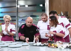 Chef Scărlătescu, dispută în platoul „Chefi la cuțite”, la Antena 1. Cine va pleca acasă după duelul individual