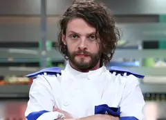 Cum arată soția lui Radu Micu, primul concurent eliminat de la „Chefi la cuțite”. Cei doi au aceeași profesie