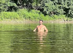 Orlando Bloom s-a pozat în fundul gol și a postat imaginea pe net