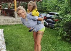 ”Mămici de pitici, cu lipici” revine cu un nou sezon. Simona Hapciuc: ”Este o experienţă unică!”