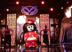 O nouă demascare la Masked Singer România. Detectivii au ghicit cine se ascundea sub masca Gheișei