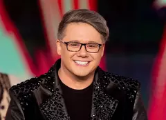 Program TV Revelion TVR 2. Paul Surugiu Fuego prezintă „Ce seară minunată!”, la Circul Metropolitan București