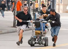 Filme la TV azi, 7 decembrie: „Răpirea”, „Cel mai lung drum”, „Fălci 2”, „Regele cobra”