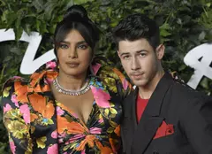 Priyanka Chopra şi Nick Jonas, prima fotografie cu fetița lor, Malti Marie. Micuța s-a născut prematur, prin intermediul unei mame surogat