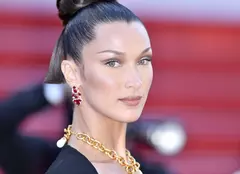 Bella Hadid, despre luptele cu depresia și anxietatea. „Aveam dureri mentale și fizice chinuitoare”