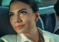 Demet Özdemir vine la Netflix din 11 februarie. Ce știm despre filmul „Tactici în dragoste”