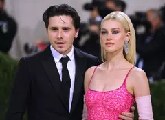Brooklyn Beckham s-a căsătorit cu Nicola Peltz. Primele imagini cu impresionanta rochie de mireasă