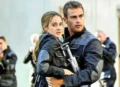 Filme la TV azi, 24 mai: „Insurgent”, „Incredibilul Hulk”, „Casa de sticlă”, „Blackjack”